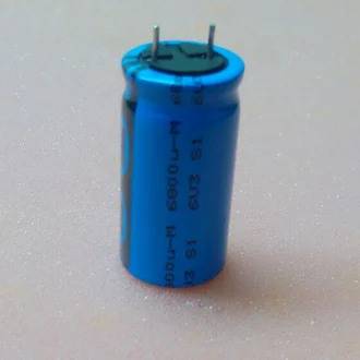 Kondensator elektrolityczny 6800uF/10V 105C