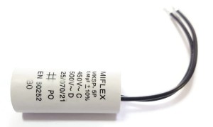 Kondensator pracy silnika 0,68uF/450V