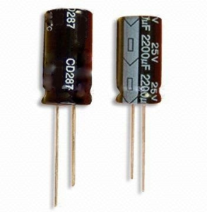 Kondensator elektrolityczny 4700uF/25V 105C