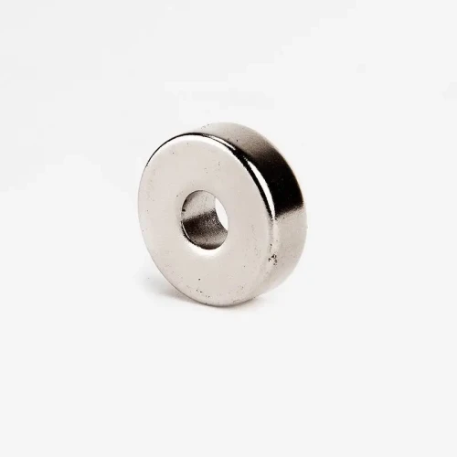 Magnes neodymowy pierścieniowy 24x5mm, otwór 4,2mm