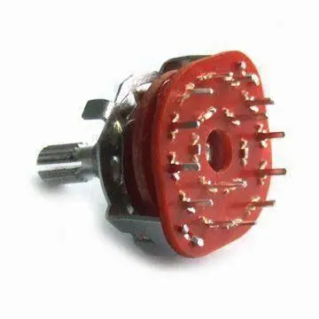 Przełącznik obrotowy do PCB 4 pozycje, 3 obwody
