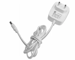 Zasilacz impulsowy 12V/3,5A wtyk 2,1/5,5mm biały